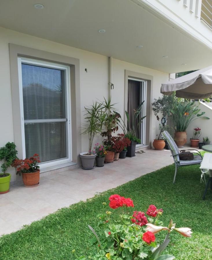 Xrysa'S Garden Apartment Missolonghi Bagian luar foto